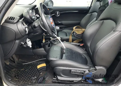 2015 Mini Cooper S z USA, uszkodzony, nr VIN WMWXP7C58F2C60413